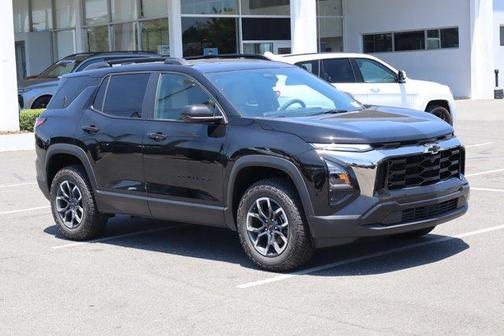 Mosaic Black Metallic 2026 Chevrolet Equinox FWD ACTIV