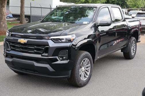 2025 Chevrolet Colorado LT