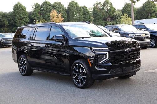 2025 Chevrolet Suburban RST