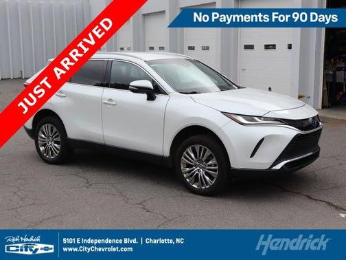 Wind Chill Pearl 2023 Toyota Venza XLE