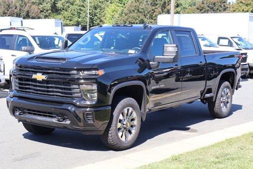 2026 Chevrolet Silverado 2500 Custom