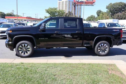 2026 Chevrolet Silverado 2500 Custom