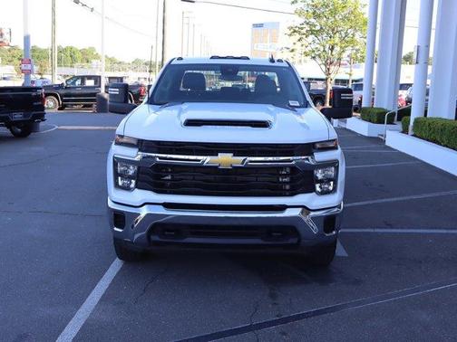 Summit White 2024 Chevrolet Silverado 3500 LT