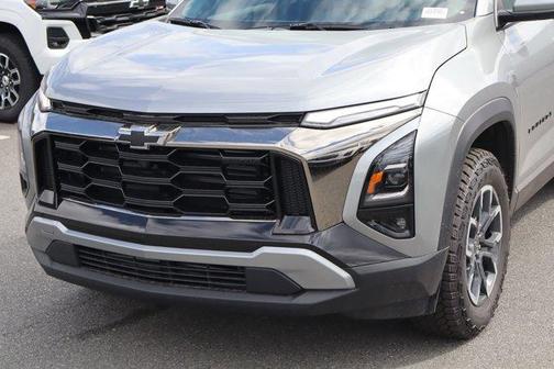 Sterling Gray Metallic 2026 Chevrolet Equinox FWD ACTIV