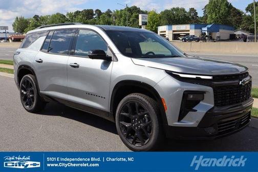 2025 Chevrolet Traverse RS