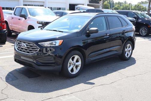 2020 Ford Edge SE