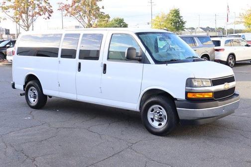 2024 Chevrolet Express 3500 LT