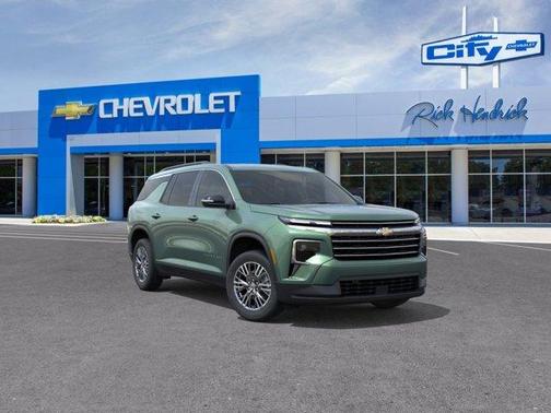 Green Metallic 2027 Chevrolet Traverse LT