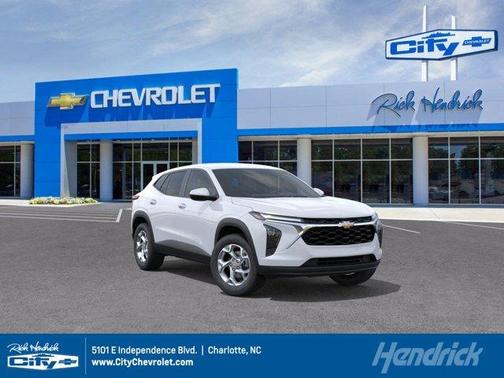 2025 Chevrolet Trax LS