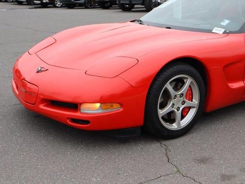 2002 Chevrolet Corvette Base
