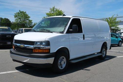 Summit White 2024 Chevrolet Express 2500 Work Van