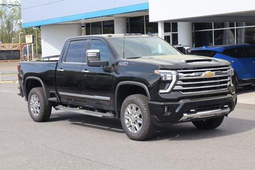 Black 2026 Chevrolet Silverado 2500 High Country