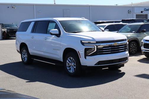 2026 Chevrolet Suburban LT