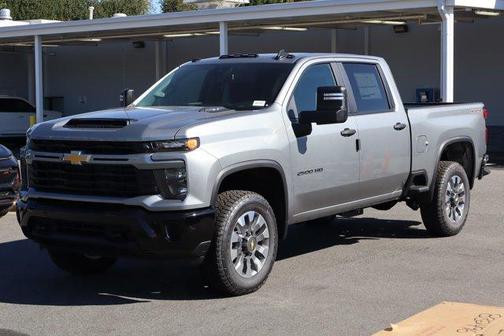 2026 Chevrolet Silverado 2500 Custom