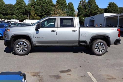 2026 Chevrolet Silverado 2500 Custom