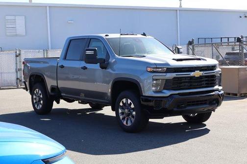 2026 Chevrolet Silverado 2500 Custom