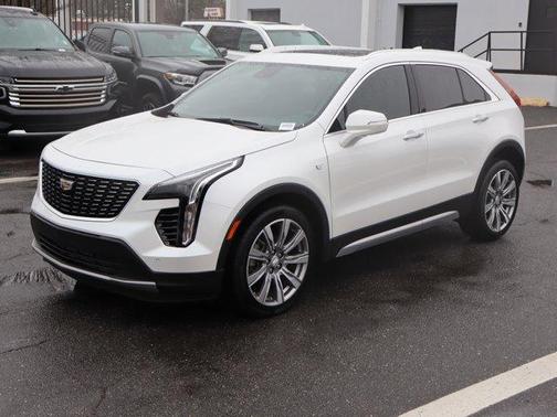 2023 Cadillac XT4 Premium Luxury