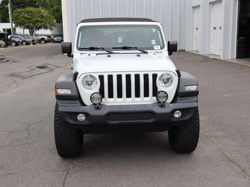 Bright White Clearcoat 2018 Jeep Wrangler Unlimited Sport