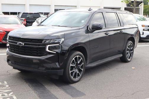 2023 Chevrolet Suburban RST