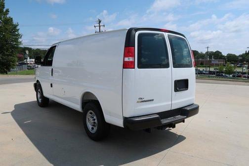 2025 Chevrolet Express 2500 Work Van