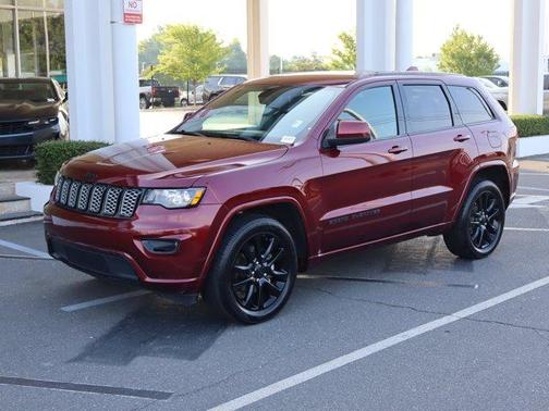 Velvet Red Pearlcoat 2019 Jeep Grand Cherokee Altitude