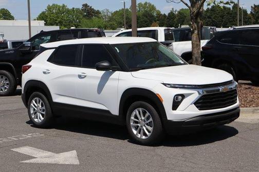 Summit White 2026 Chevrolet Trailblazer LS