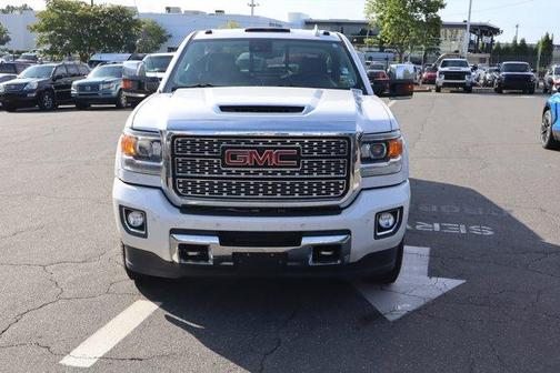 2019 GMC Sierra 3500 Denali