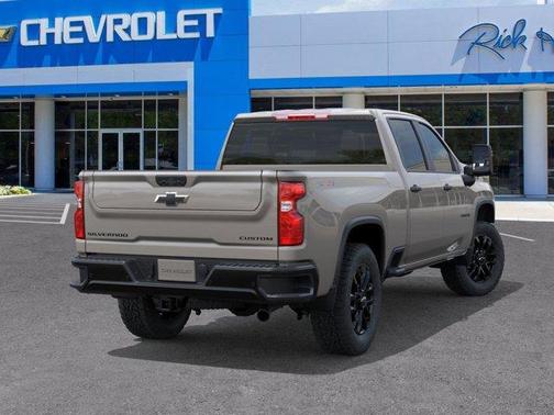 2026 Chevrolet Silverado 2500 Custom