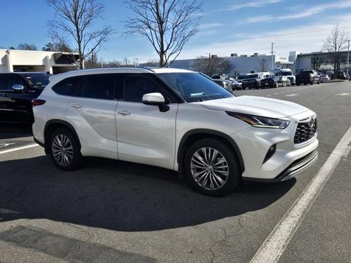 2020 Toyota Highlander Platinum