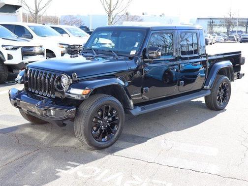 2022 Jeep Gladiator Overland