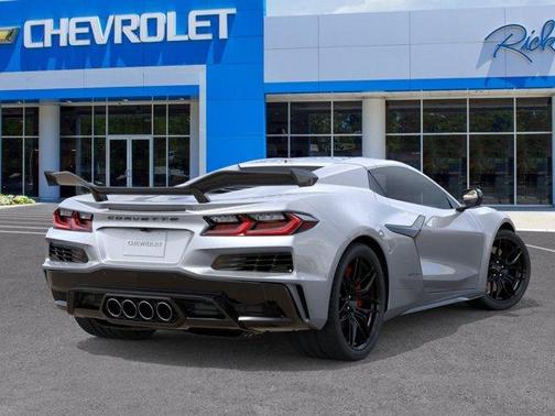 Blade Silver Metallic 2026 Chevrolet Corvette Z06