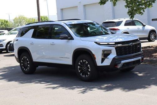 Polar White 2026 Chevrolet Traverse Z71