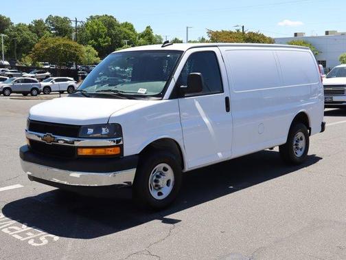 Summit White 2024 Chevrolet Express 2500 Work Van
