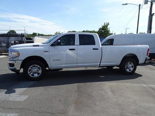 Photo 5 of 44 of 2021 RAM 2500 Tradesman