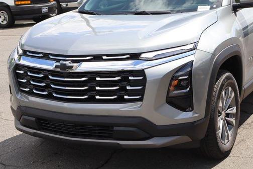 Sterling Gray Metallic 2026 Chevrolet Equinox LT