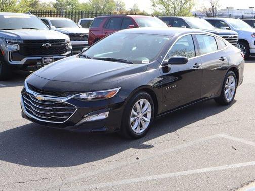 2025 Chevrolet Malibu LT