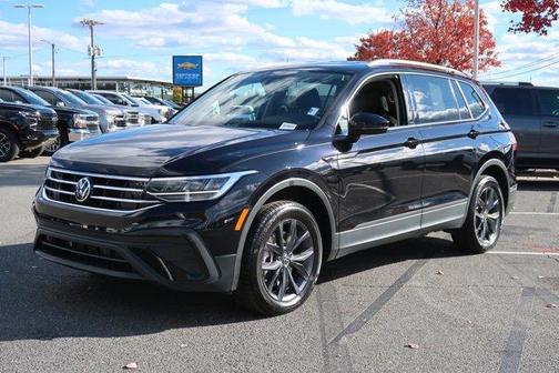 2023 Volkswagen Tiguan 2.0T SE
