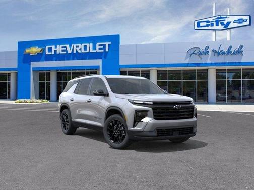 Sterling Gray Metallic 2026 Chevrolet Traverse LT