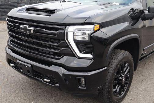 2025 Chevrolet Silverado 2500 High Country