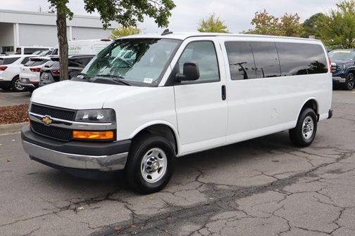 2024 Chevrolet Express 3500 LT