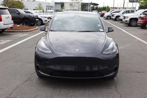 2024 Tesla Model Y Long Range