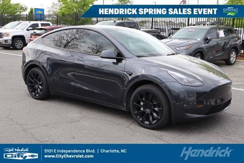 2024 Tesla Model Y Long Range