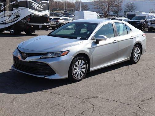 2018 Toyota Camry Hybrid LE