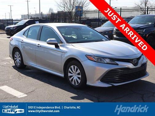 2018 Toyota Camry Hybrid LE