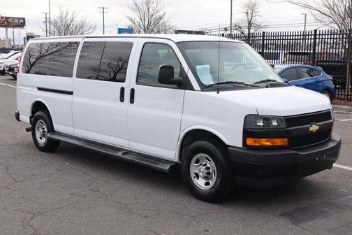 2023 Chevrolet Express 3500 LS