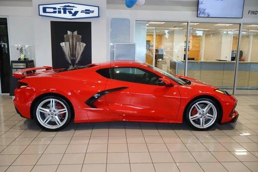 2026 Chevrolet Corvette Stingray w/2LT