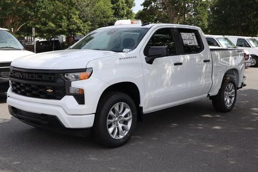 2025 Chevrolet Silverado 1500 Custom