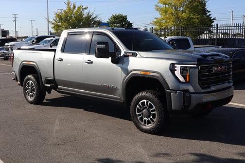2024 GMC Sierra 2500 AT4
