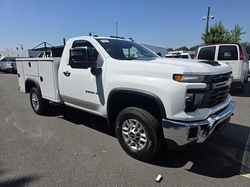 Summit White 2026 Chevrolet Silverado 2500 WT