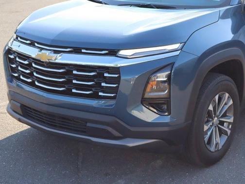 Lakeshore Blue Metallic 2025 Chevrolet Equinox LT